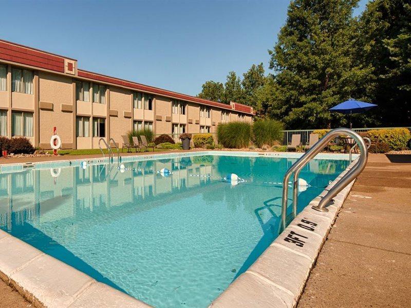 Baymont Inn & Suites Marietta Ngoại thất bức ảnh