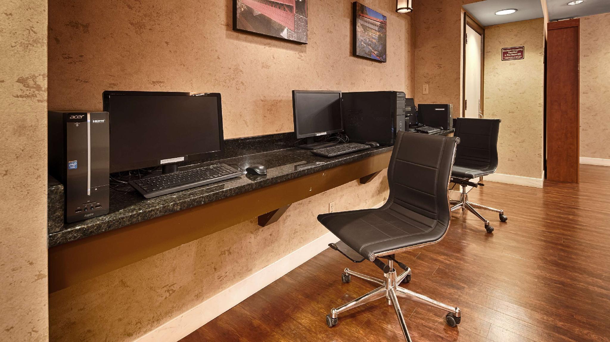 Baymont Inn & Suites Marietta Ngoại thất bức ảnh