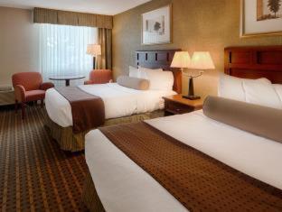 Baymont Inn & Suites Marietta Phòng bức ảnh
